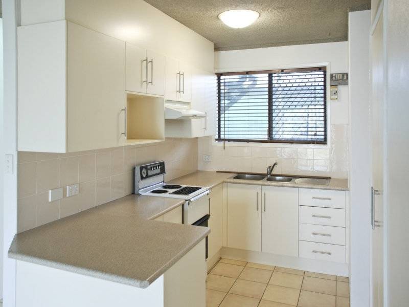 1/23 Coolangatta Road, Kirra QLD 4225