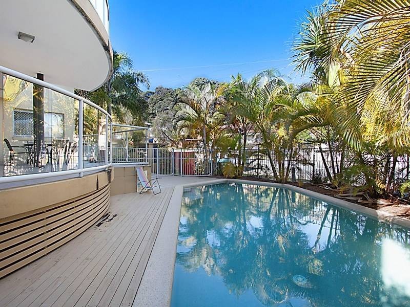 3/50 Miles Street, Kirra QLD 4225