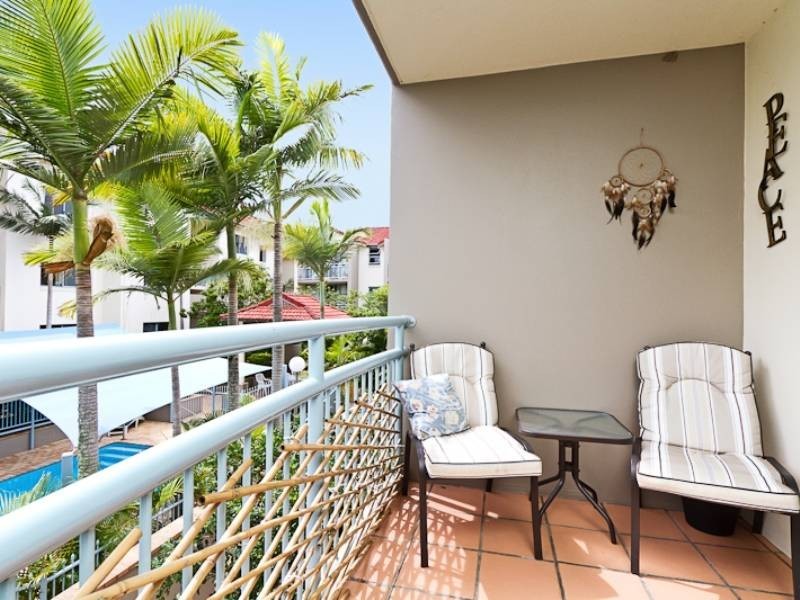 215/92 Musgrave Street, Kirra QLD 4225