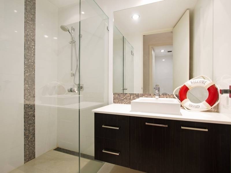 2/9 South Street, Kirra QLD 4225