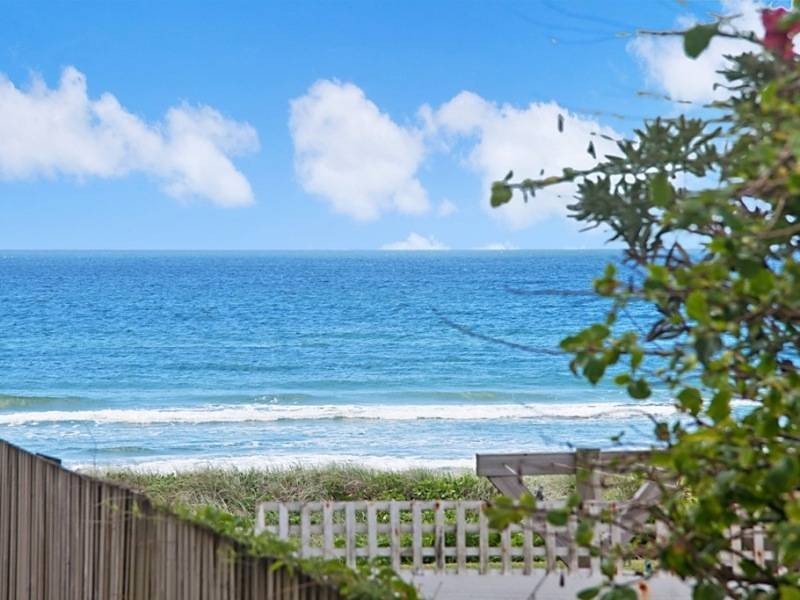 1/315 Golden Four Drive, Tugun QLD 4224