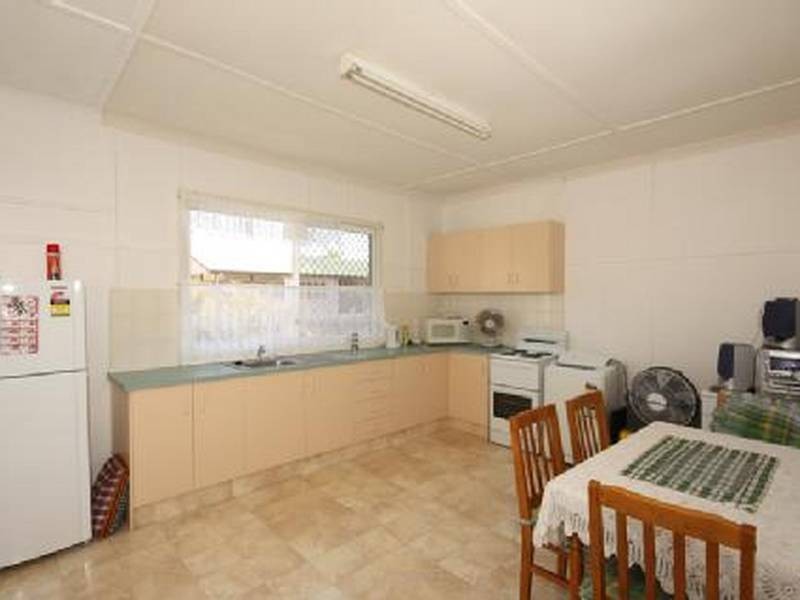 7/5 Churchill Street, Kirra QLD 4225