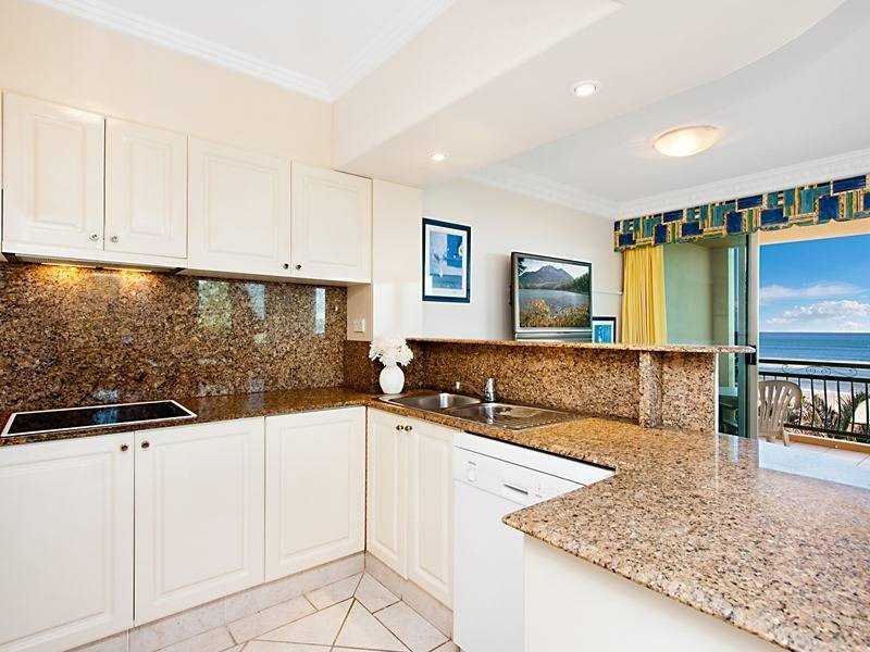 4/305 Golden Four Drive, Tugun QLD 4224