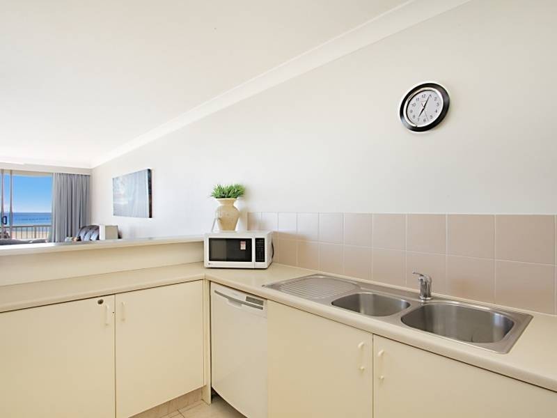 803/6 Coyne Street, Kirra QLD 4225