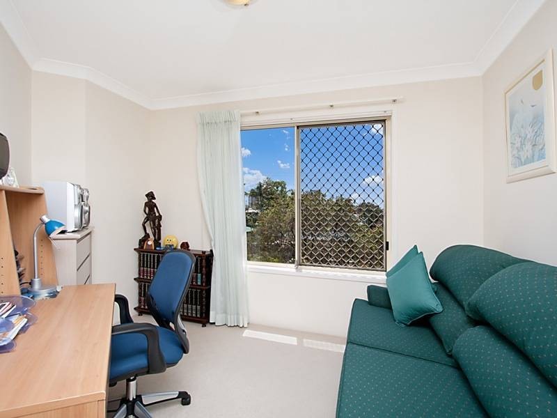 15/22 Binya Avenue, Kirra QLD 4225