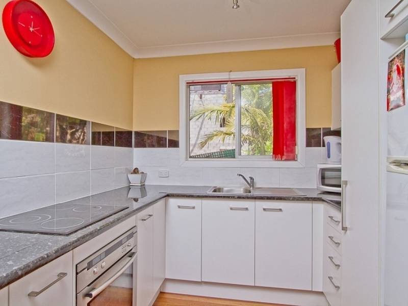 6/10 Tweed Street, Coolangatta QLD 4225