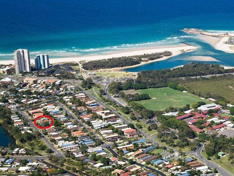 1/67 Laguna Avenue, Palm Beach QLD 4221