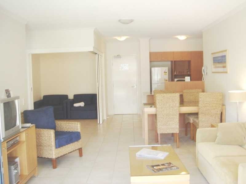 Apartment 431/21 Wirraway Street, Alexandra Headland QLD 4572