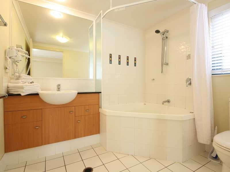 Apartment 419/102 Alexandra Parade, Alexandra Headland QLD 4572