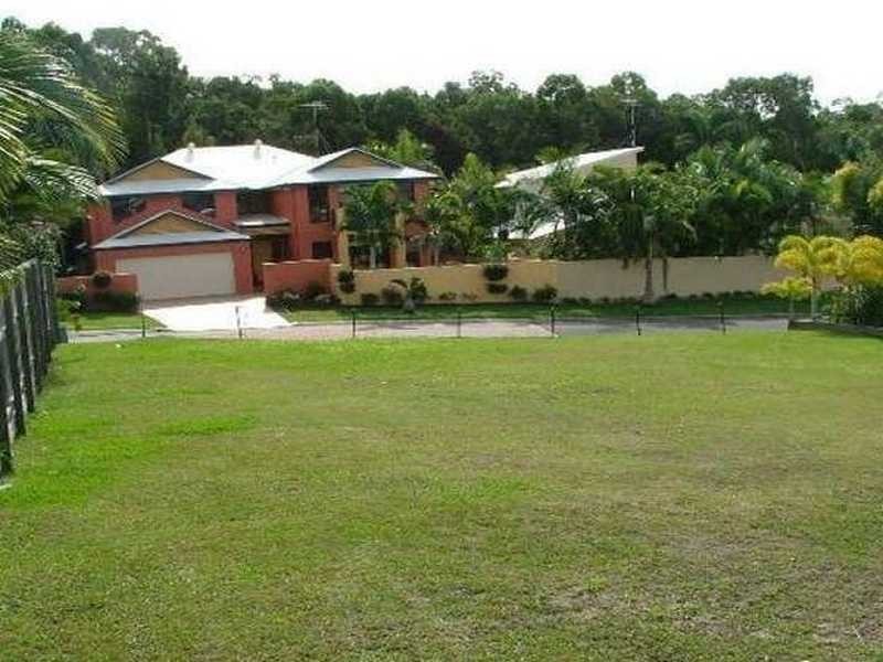 16 Admiralty Drive, Alexandra Headland QLD 4572