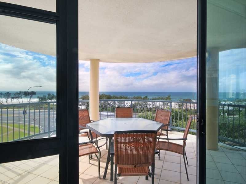 Apartment 405/98 Alexandra Parade, Alexandra Headland QLD 4572