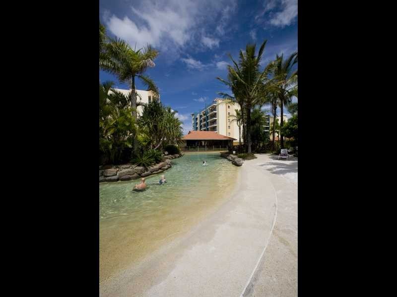 Apartment 405/98 Alexandra Parade, Alexandra Headland QLD 4572