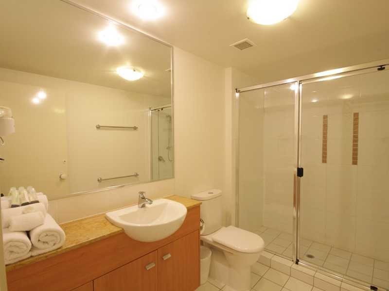 Apartment 235/21 Wirraway Street, Alexandra Headland QLD 4572