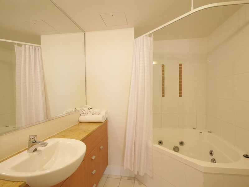 Apartment 235/21 Wirraway Street, Alexandra Headland QLD 4572