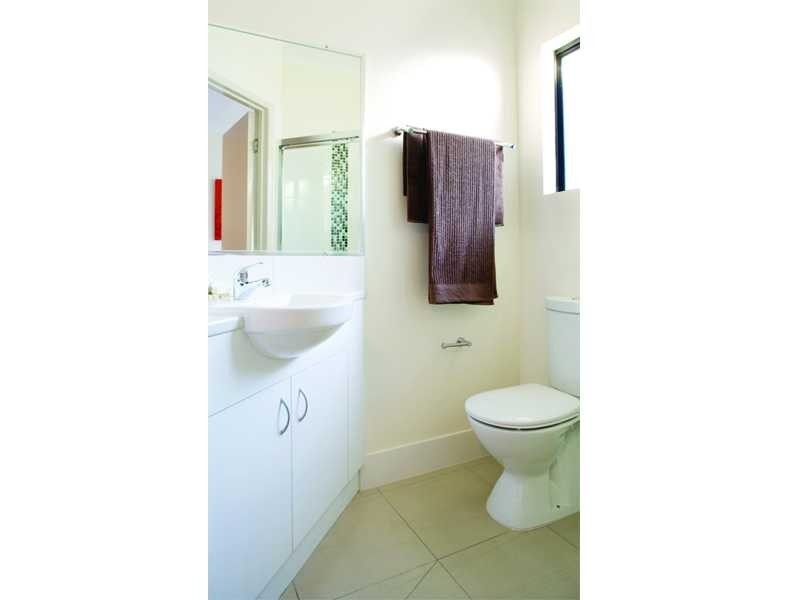 Apartment 8/8 Hinley Avenue, Maroochydore QLD 4558