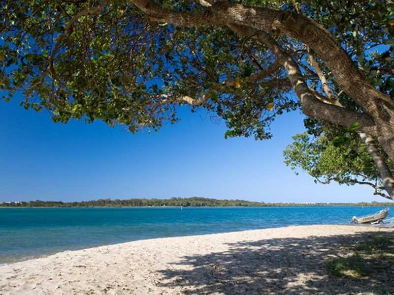 Apartment 9/8 Hinley Avenue, Maroochydore QLD 4558