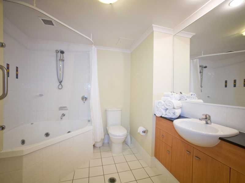 Apartment 413/102 Alexandra Parade, Alexandra Headland QLD 4572
