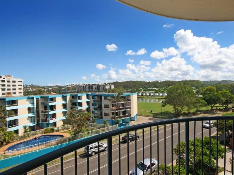 Apartment 412/102 Alexandra Parade, Alexandra Headland QLD 4572