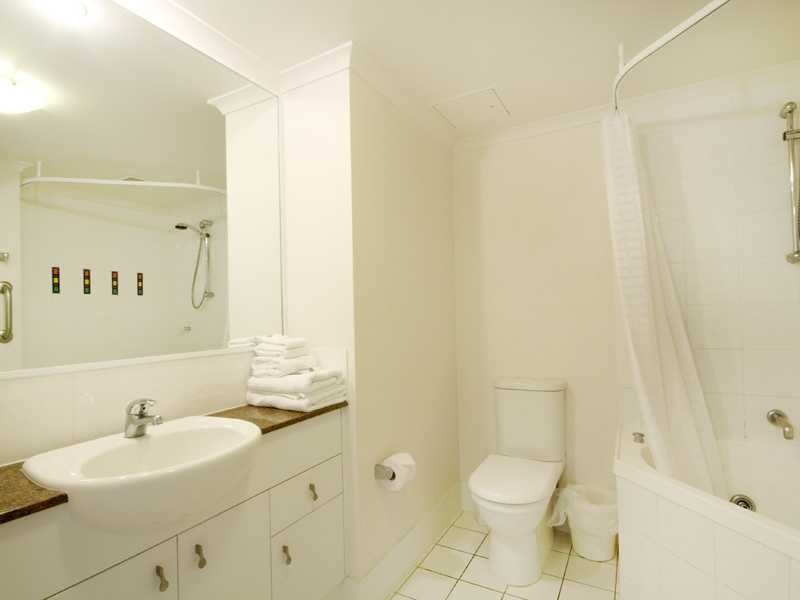 Apartment 416/102 Alexandra Parade, Alexandra Headland QLD 4572