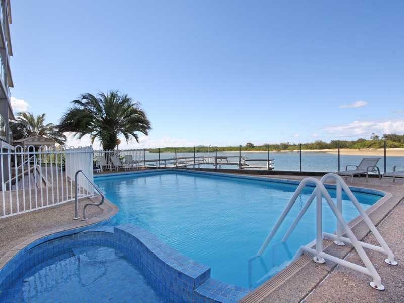 Unit 32/48 Duporth Avenue, Maroochydore QLD 4558