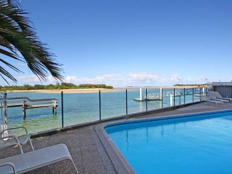 Unit 32/48 Duporth Avenue, Maroochydore QLD 4558