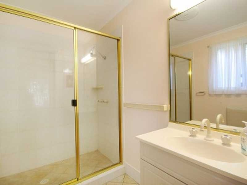 2 Coomaroo Crescent, Minyama QLD 4575