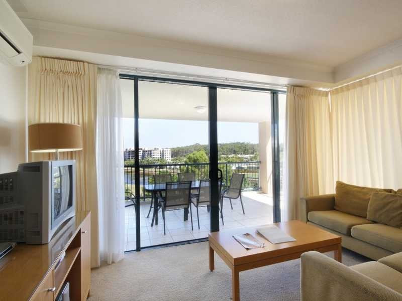 Apartment 423/10 Okinja Road, Alexandra Headland QLD 4572