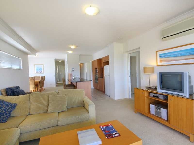 Apartment 423/10 Okinja Road, Alexandra Headland QLD 4572