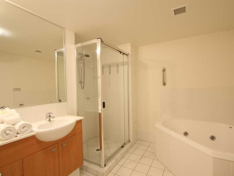 Apartment 423/10 Okinja Road, Alexandra Headland QLD 4572