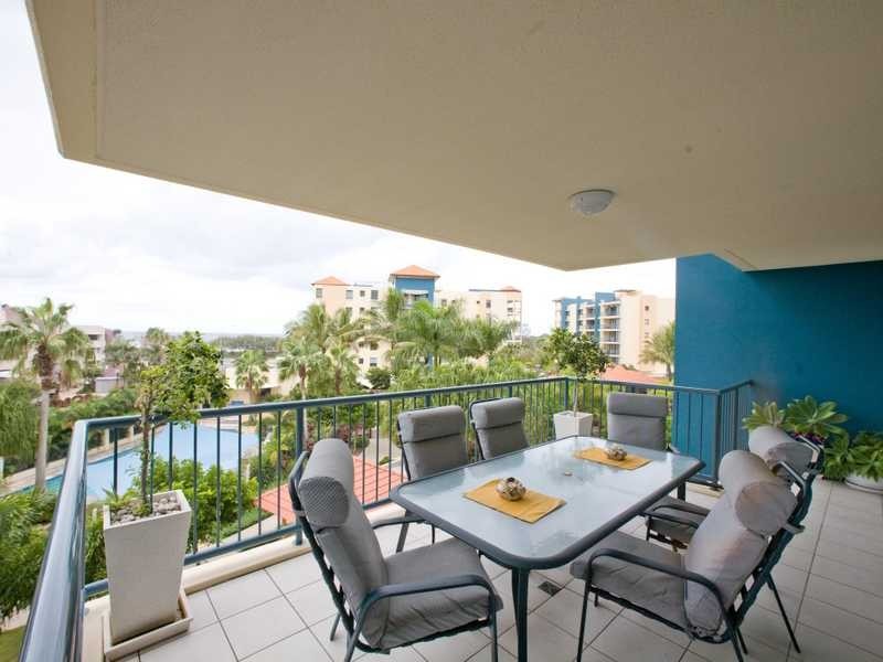 Apartment 440/9 Wirraway Street, Alexandra Headland QLD 4572