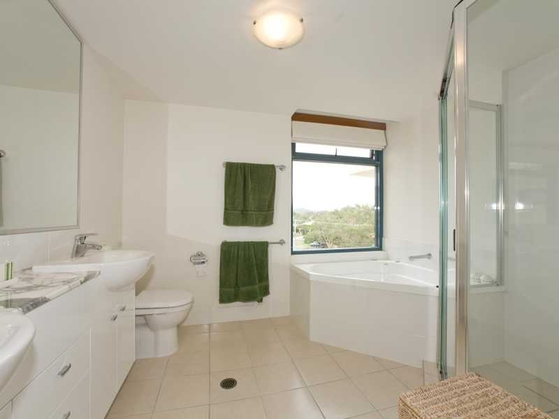 Apartment 440/9 Wirraway Street, Alexandra Headland QLD 4572