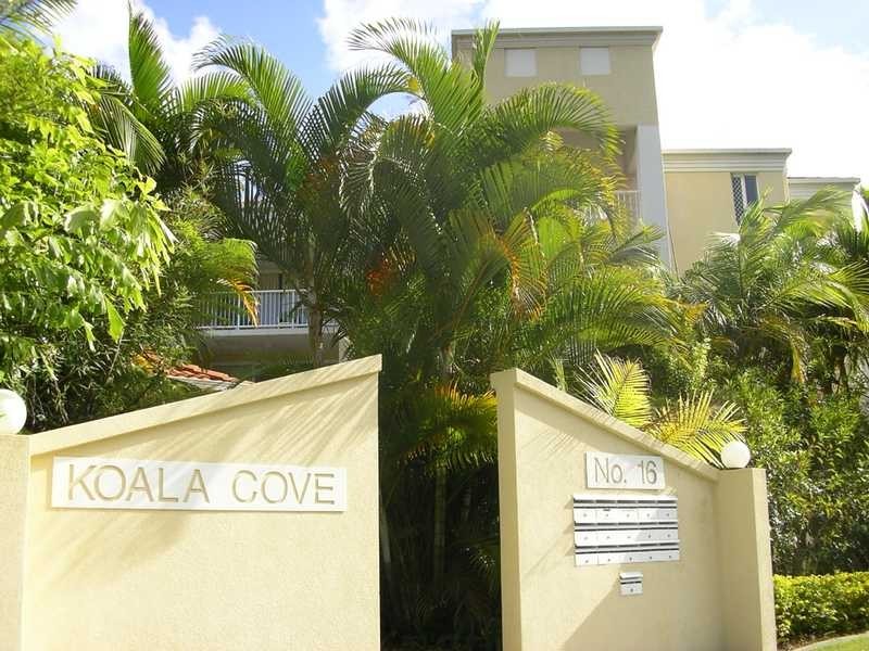 Unit/4/16 Djerral Avenue, Burleigh Heads QLD 4220