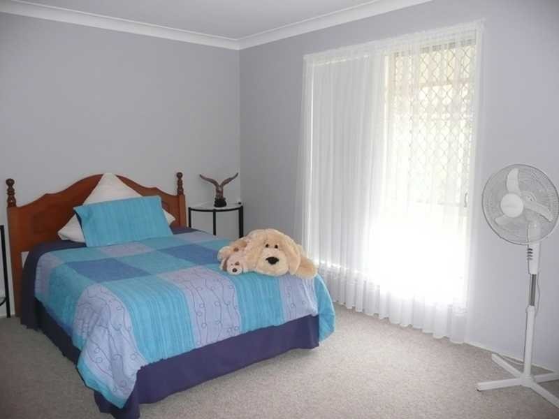 91 Overland Drive, Edens Landing QLD 4207