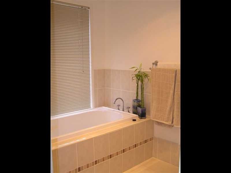 8 Candlebark Circuit, Upper Coomera QLD 4209