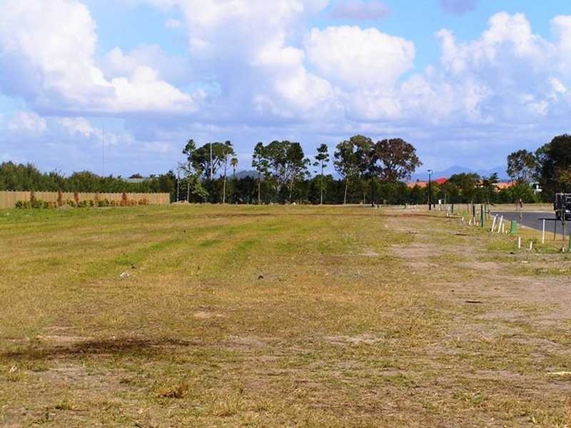 Hope Island QLD 4212