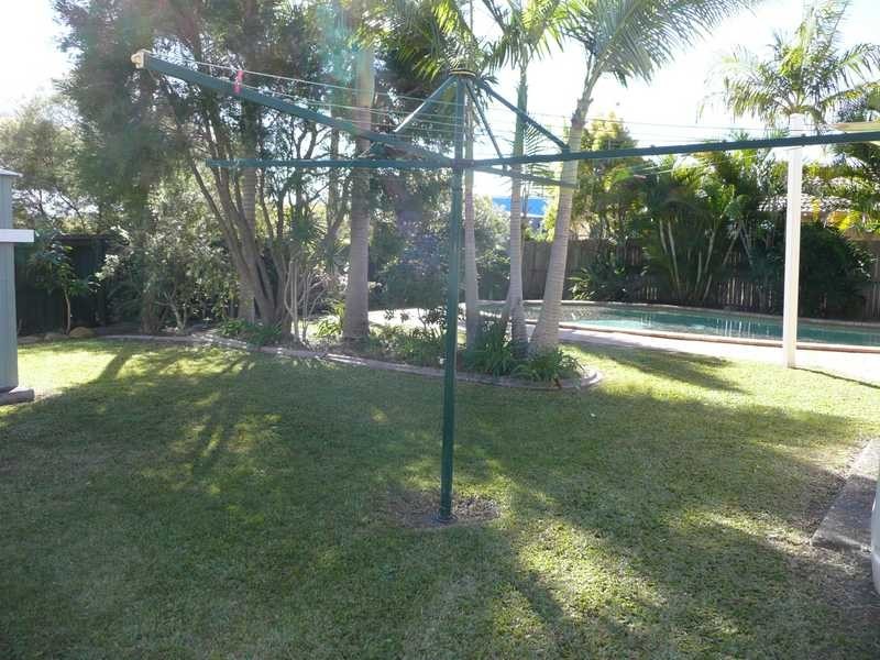 86 Cassowary Drive, Burleigh Waters QLD 4220