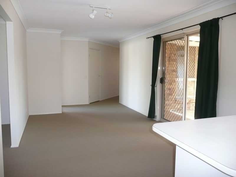 86 Cassowary Drive, Burleigh Waters QLD 4220