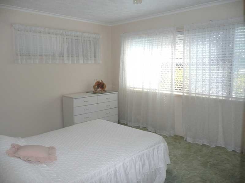 8 Weeumba Street, Currumbin QLD 4223