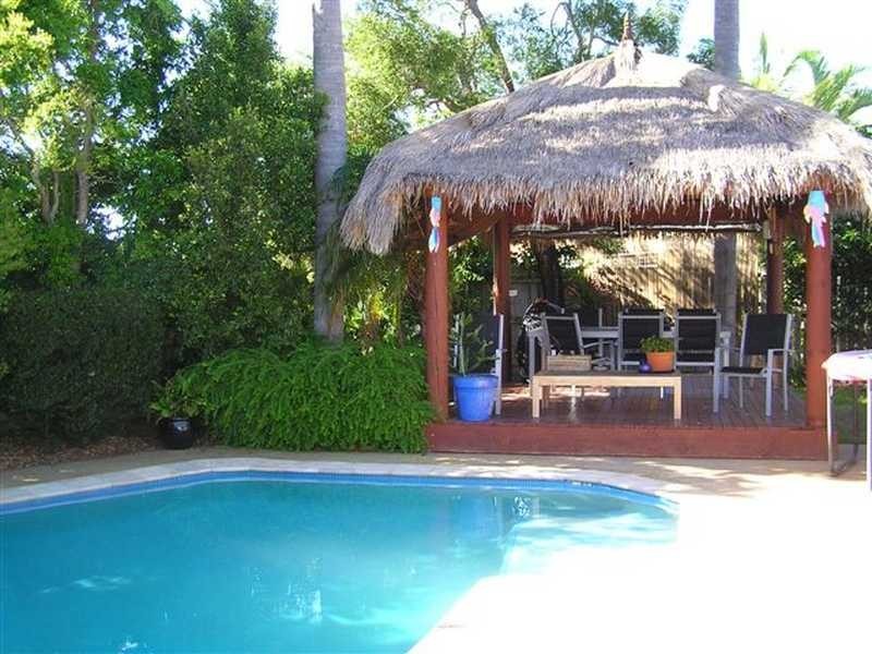 9 Elgin Crescent, Sorrento QLD 4217