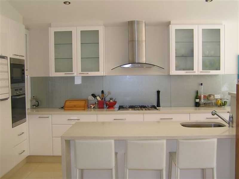 9 Elgin Crescent, Sorrento QLD 4217