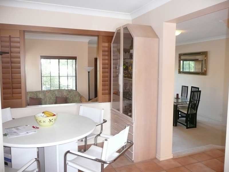 5/2 Beachcomber Court, Burleigh Waters QLD 4220