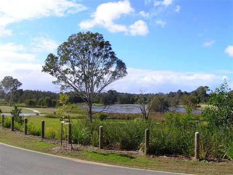 2/1 Sueinnes Street, Eagleby QLD 4207