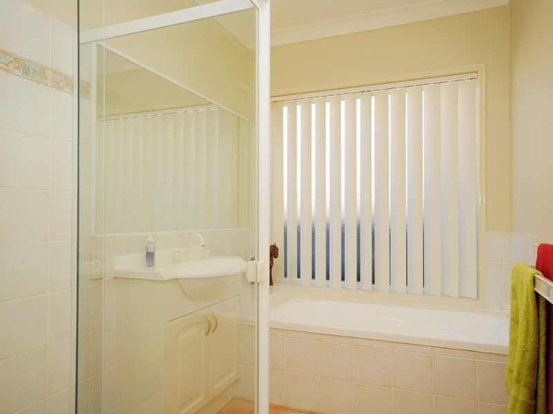 159 Dunlin Drive, Burleigh Waters QLD 4220