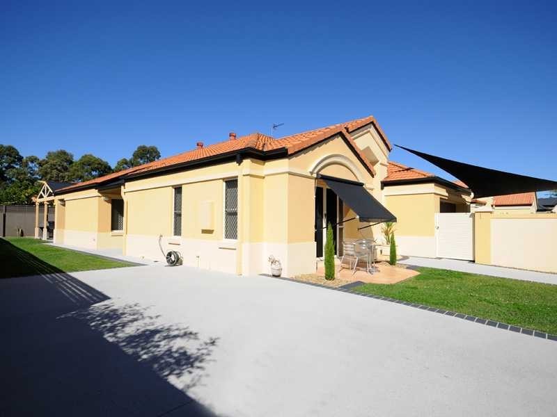 159 Dunlin Drive, Burleigh Waters QLD 4220