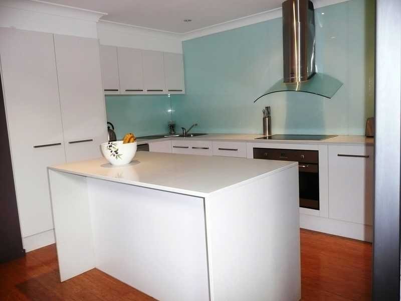 6 Menton Avenue, Varsity Lakes QLD 4227