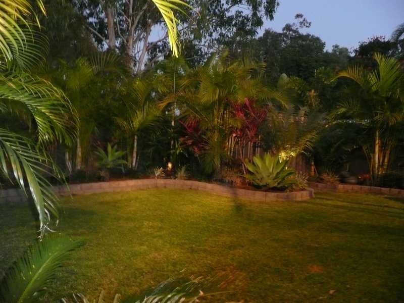 2/67 Treeview Drive, Burleigh Waters QLD 4220