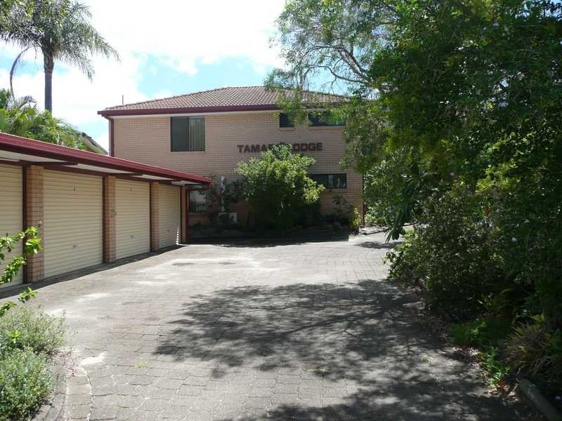 4/8 Angie Court, Mermaid Waters QLD 4218