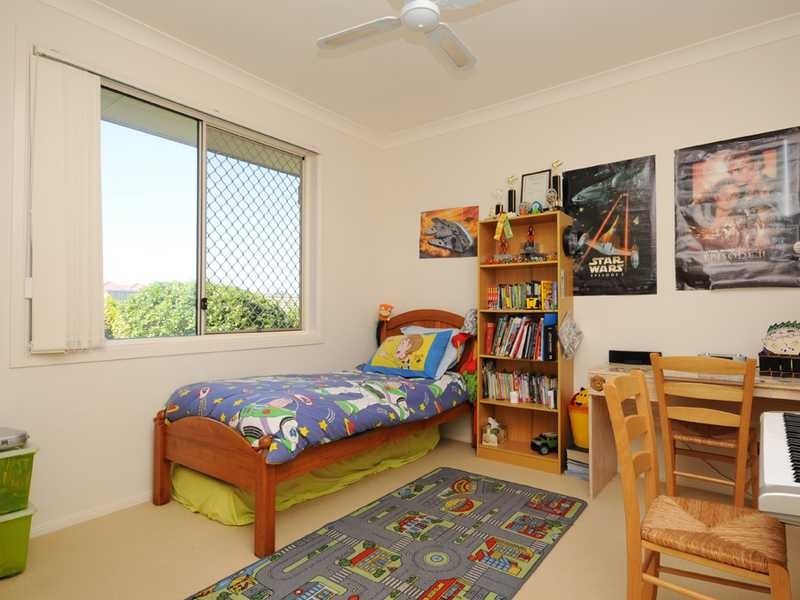 4 Parlour Place, Robina QLD 4226