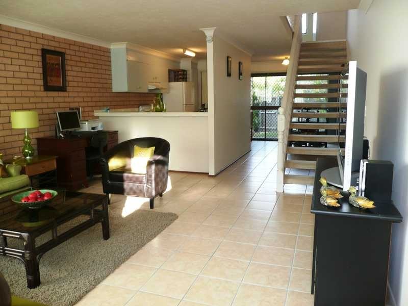 5/105 Christine Avenue, Burleigh Waters QLD 4220