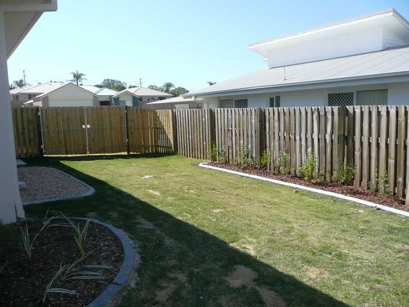 1/8 Rebecca Circuit, Eagleby QLD 4207